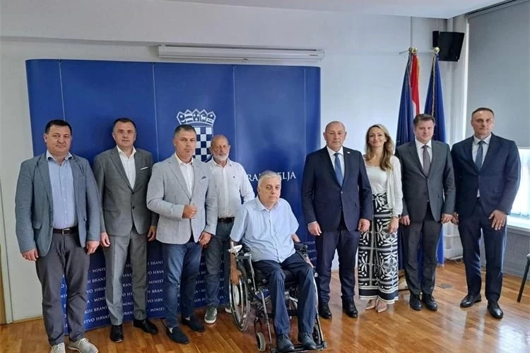 Iskustva iz Osijeka svjedoče o uspješnoj suradnji visokoobrazovnih institucija i HRVI